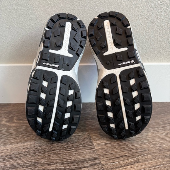 Kids Camouflage Sneakers - Picture 10 of 10